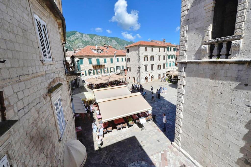 Apartment Cathedral Kotor Exterior photo