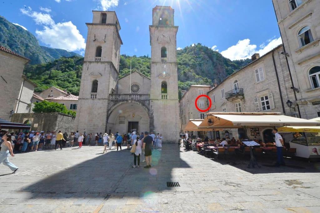 Apartment Cathedral Kotor Exterior photo